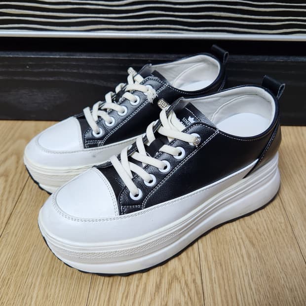 키높이 데일리 통굽 스니커즈, 운동화 235