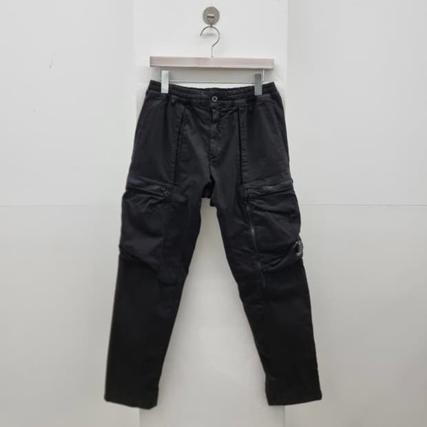 CP COMPANY 씨피컴퍼니  