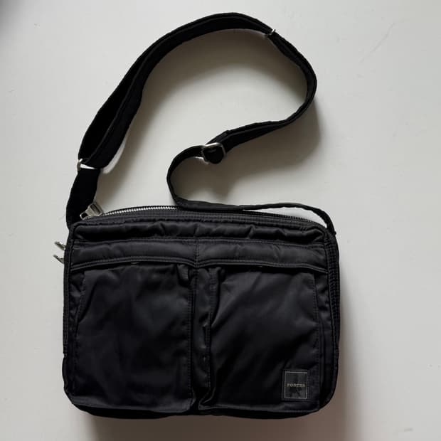 포터 탱커 숄더백 블랙 30x22