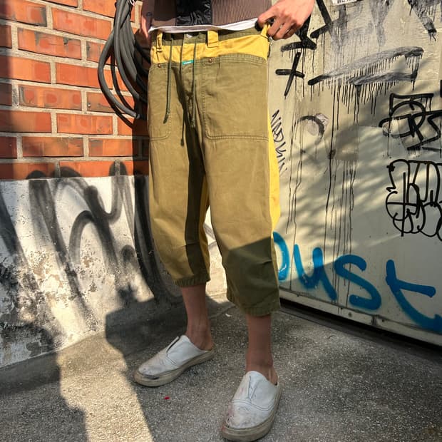 배색 카프리 배기 팬츠