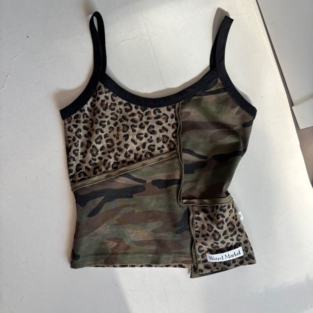 (New) Weird Market Sleeveless Top