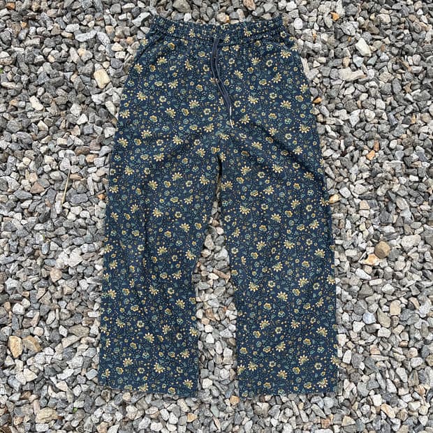 일본 빈티지 플라워 패턴 와이드 팬츠 (실측확인)