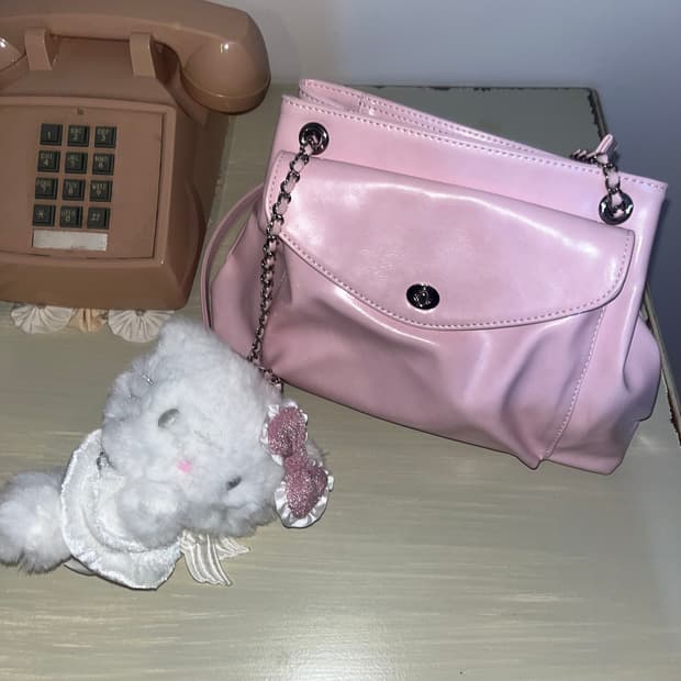 공홈품절)*키링증정 아이당클럽 체인 미니백 핑크