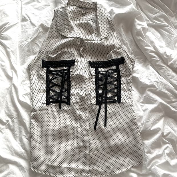 단델리안빈티지 shop2dandelian 커스텀 도트 슬리브리스 셔츠
