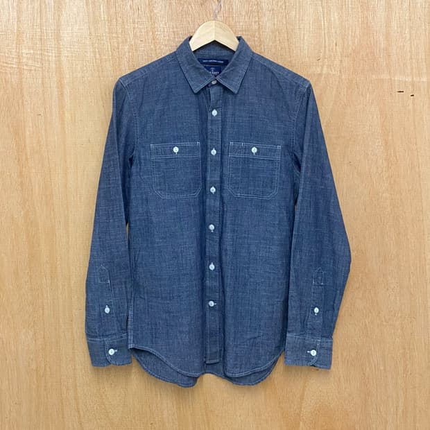 OLD NAVY chambray shirt