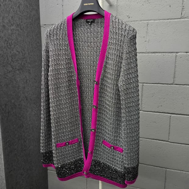 백화점판 / 샤넬 CC 메탈릭 캐시미어 가디건 40