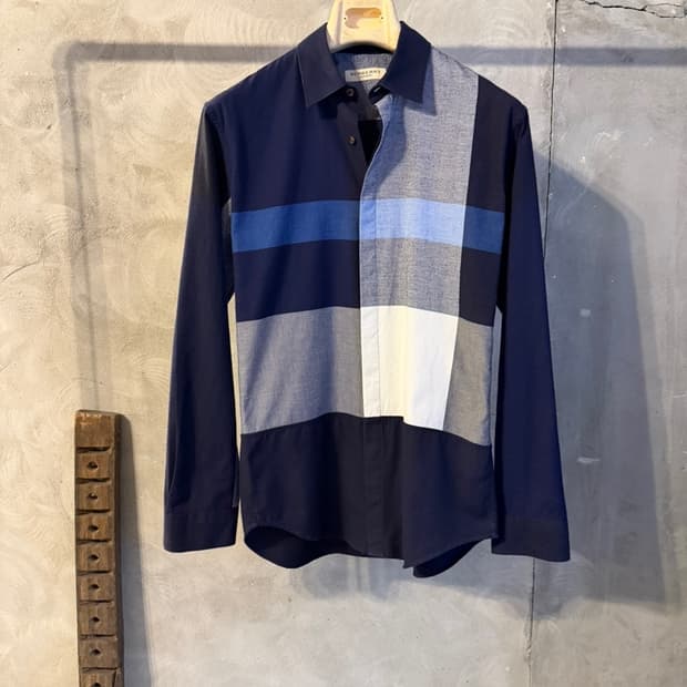 버버리 노바체크 셔츠 100