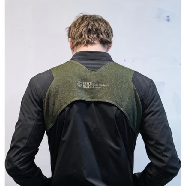 플라스틱프로덕트 mpa resistance zip jacket