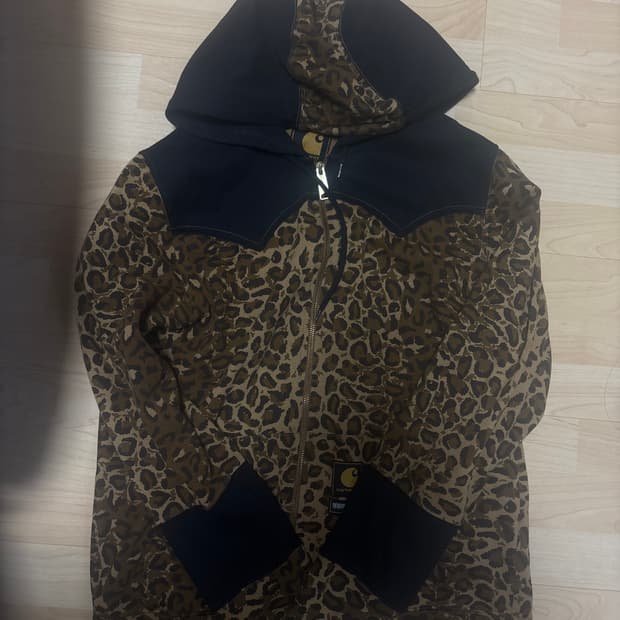 Carhartt WIPxNeighborhood 콜라보 레오파드 후드집업
