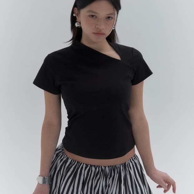 Kanari cutout tshirt