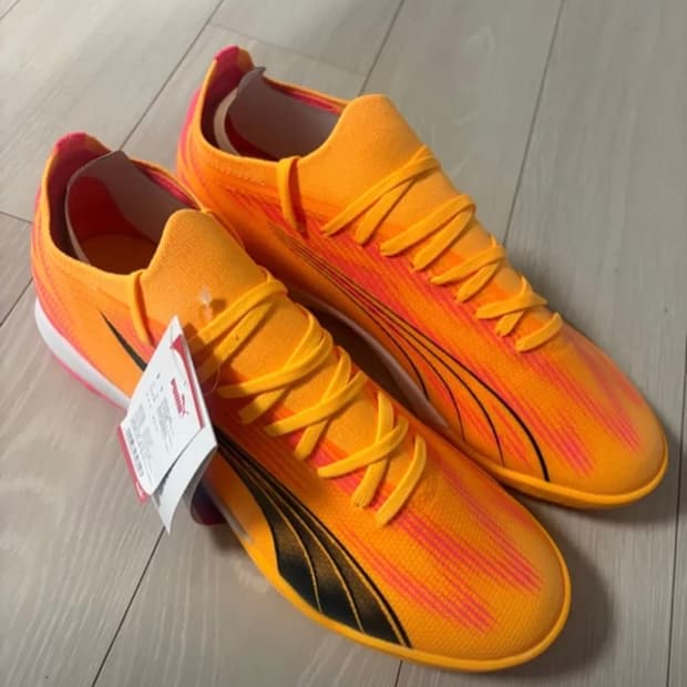 푸마 울트라 매치 풋살화 270 새상품