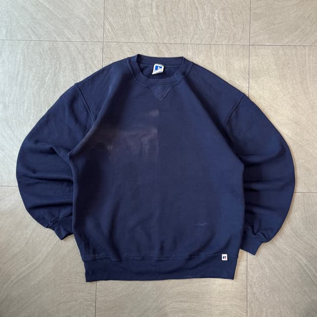 90년대 미국 생산 러셀 블랭크 썬 페이딩 네이비 스웻셔츠 