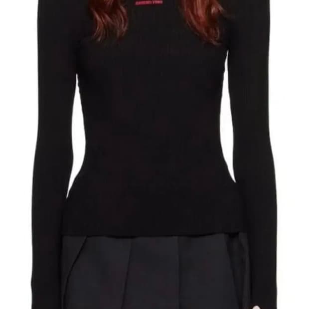 슈슈통 목폴라 골지 니트 터틀넥 스웨터 사이즈 6