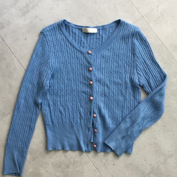 Vintage blue button point cardigan