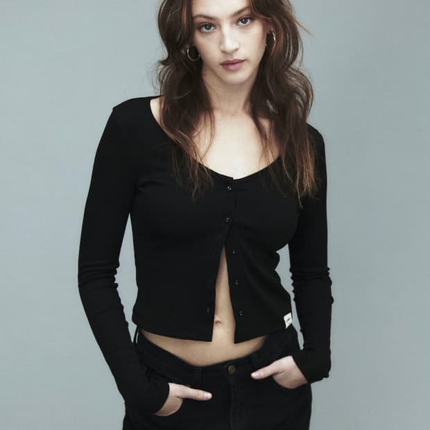 글로니 클래식 브이넥 가디건