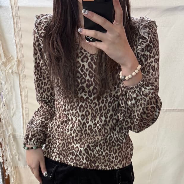 leopard top