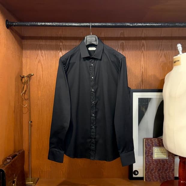 리버티로즈 셔츠