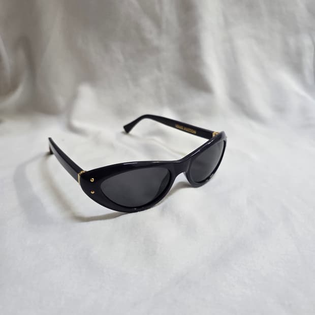 정품 루이비통 캣츠아이 선글라스