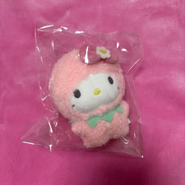 산리오 무뉴구루미 이치고 신문 50주년 팝업 키티 마스코트