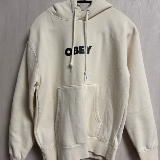 오베이 OBEY 아이보리 로고 후드티