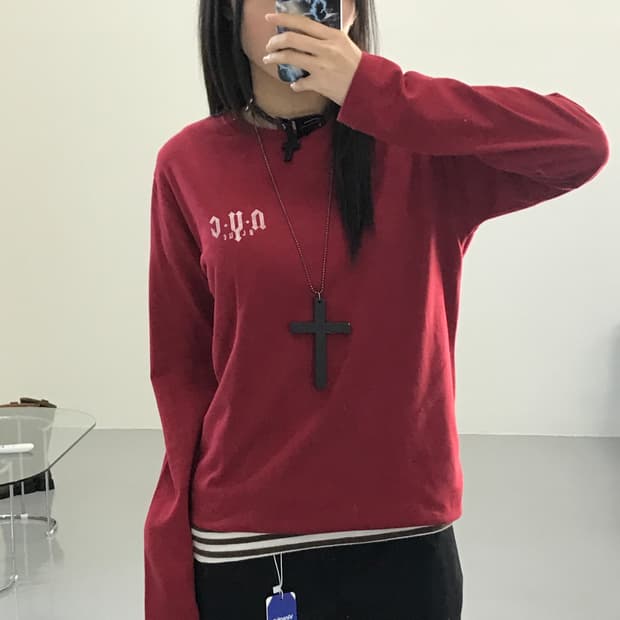  JPN 버건디 롱슬리브