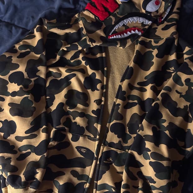 베이프 후드집업 황계