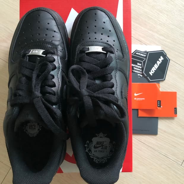 (w)나이키 에어포스 로우 07 트리플블랙