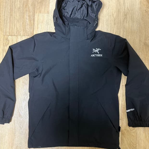 아크테릭스 블랙 고어텍스 바람막이 자켓