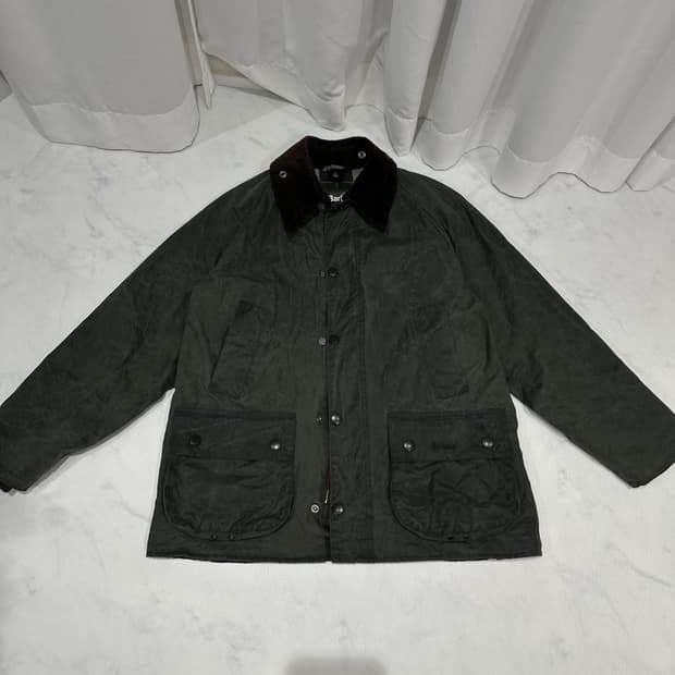 바버 베데일 왁스 자켓 세이지 38 사이즈