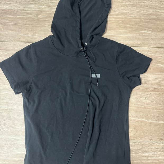 큘 MUSHI T-SHIRT