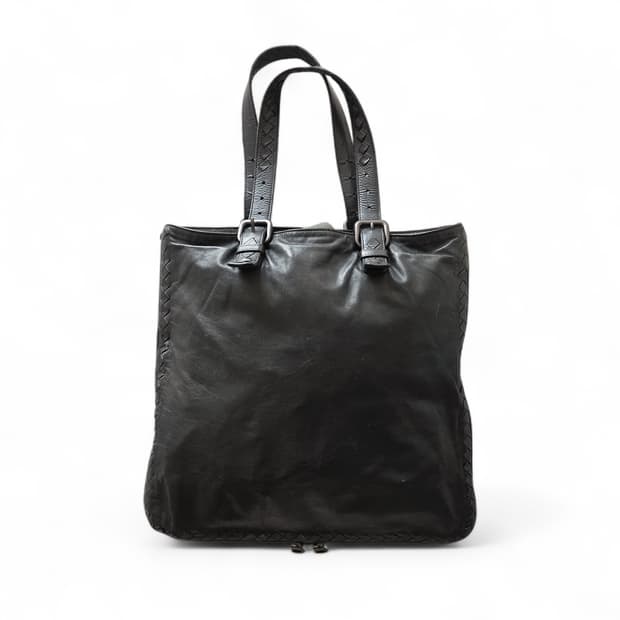 보테가베네타 양가죽 인트레치아토 버클 토트백