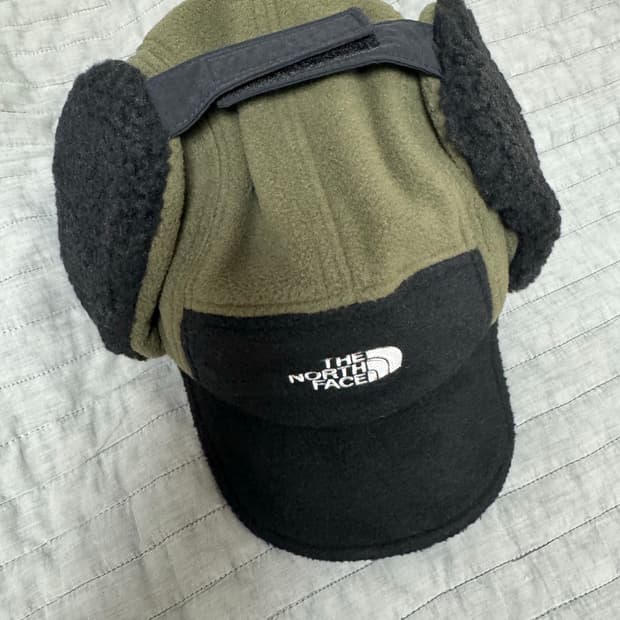 [OS] 노스페이스 신민아 이어머프캣 카키