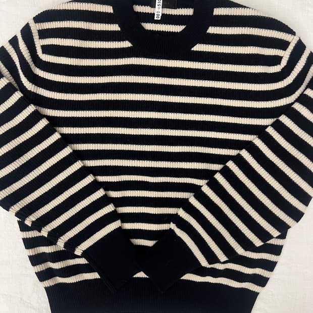 모마디자인/스프라이트 니트 네이비/48