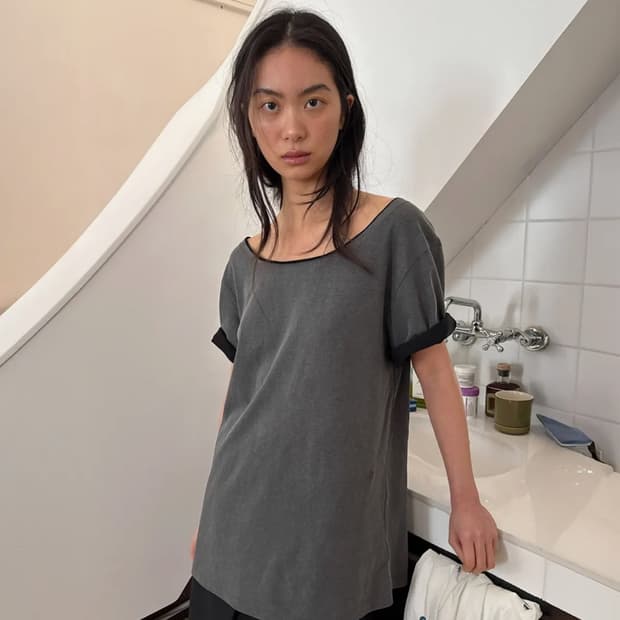 다이애그널 커팅 레이어드 티