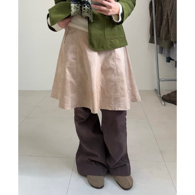 Strawberry fields 미디 스커트