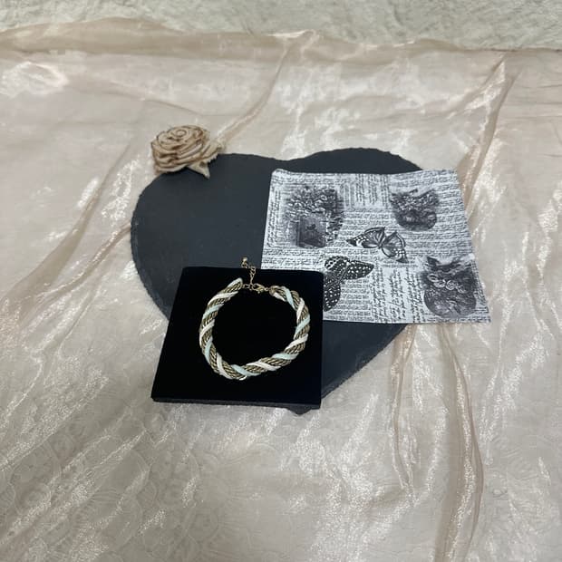 빈티지 스웨이드  브레이드 팔찌