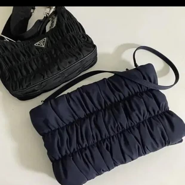 스탠드오일 듀베 클러치 패브릭 블랙 한정판