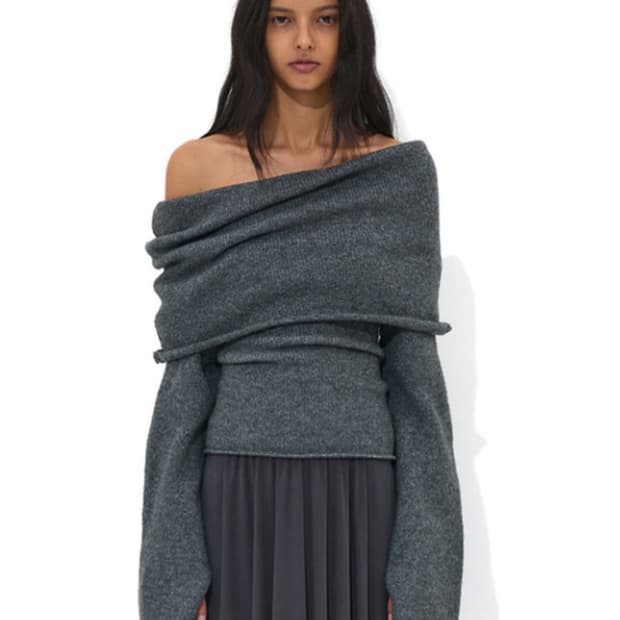 파르티멘토 오프숄더 카즈하 착용