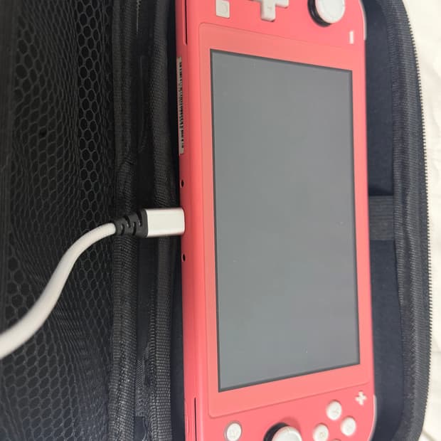 닌텐도 스위치 라이트 코랄 팔아요