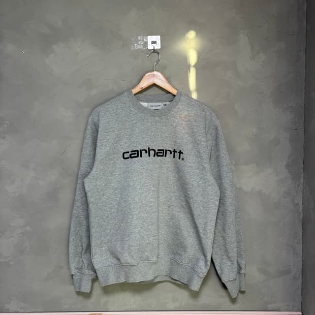 칼하트 wip 빅로고 맨투맨 그레이