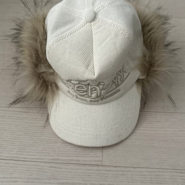 오픈와이와이 퍼 이어플랩