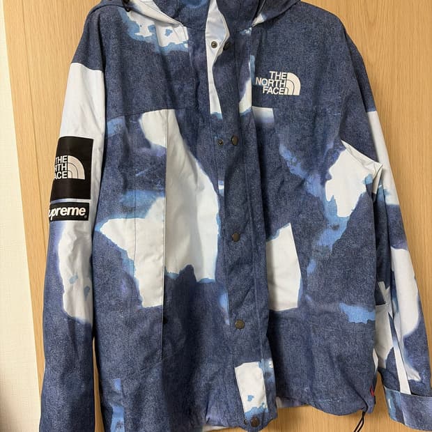 슈프림 노스페이스 블리치드 자켓