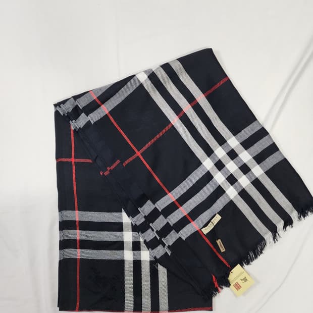 버버리 블랙 체카 머플러 스카프