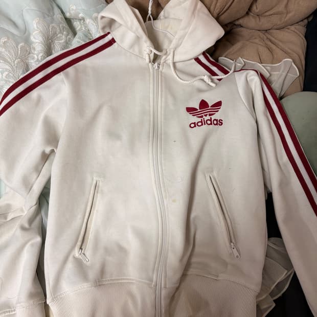 아디다스 흰빨 후드집업 져지