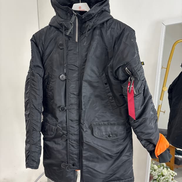 알파인더스트리