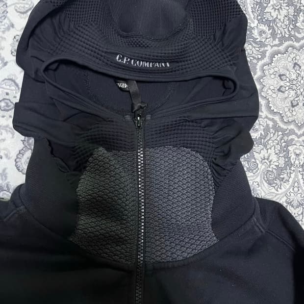 cp컴퍼니 후드집업