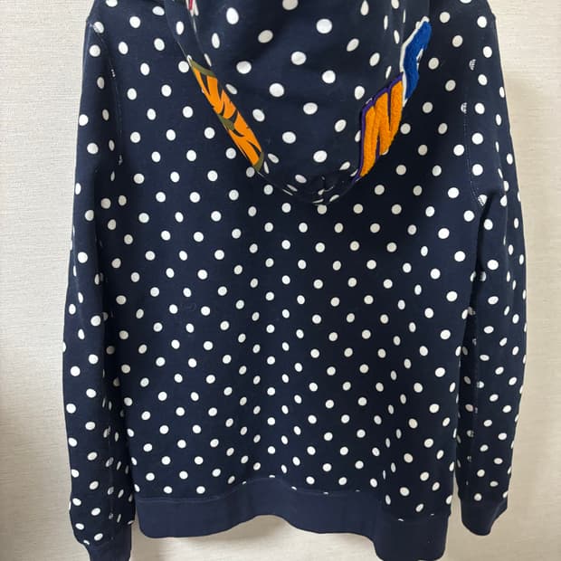 베이프 도트 후드집업