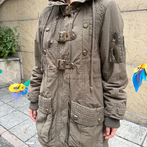 Ozoc 락펑크 버클 버튼 야상 자켓 