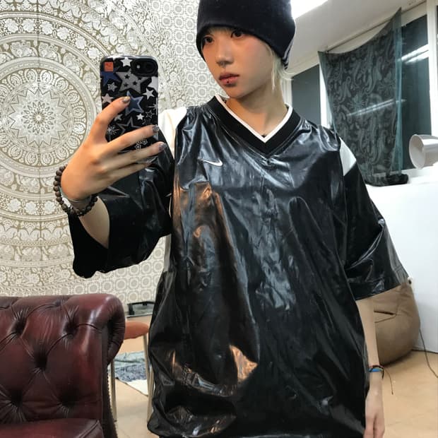 나이키 올드스쿨 반팔 브이넥 반팔 웜업