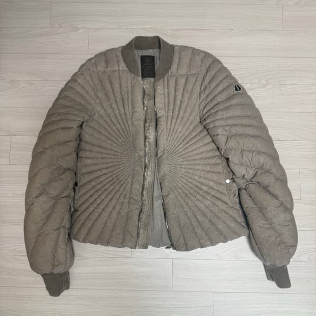 몽클레어 릭오웬스 래디언스 봄버 숏패딩